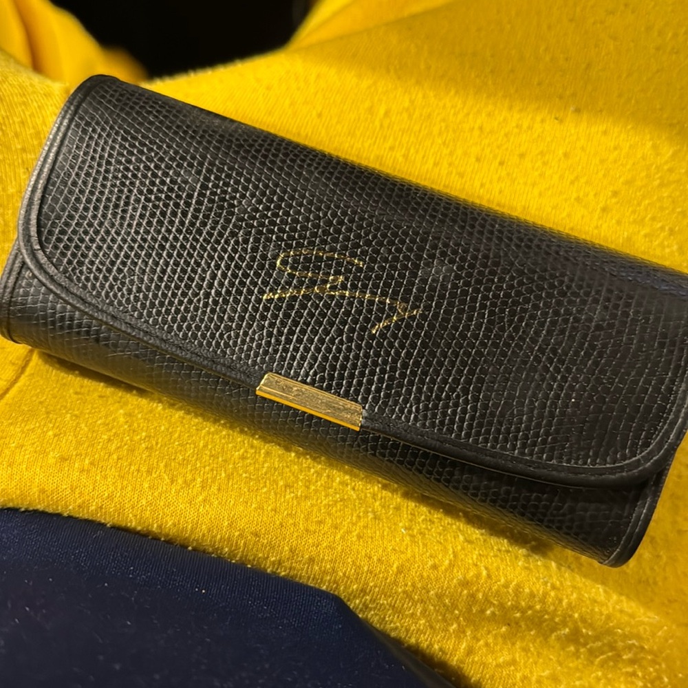 Giuseppe Zanotti 
(sunglasses) case. 
Case only no sunglasses
New without tags